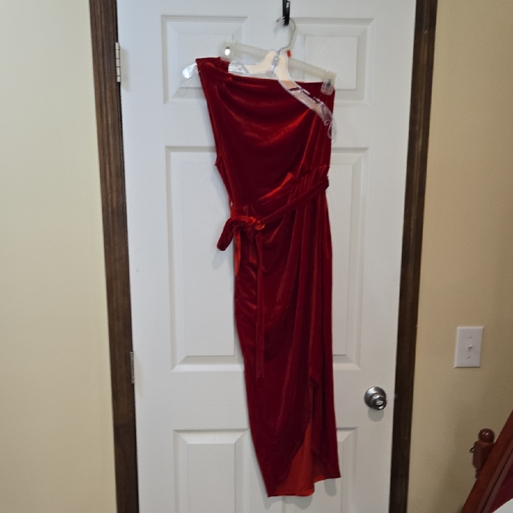 Elegant Red Velvet Dress